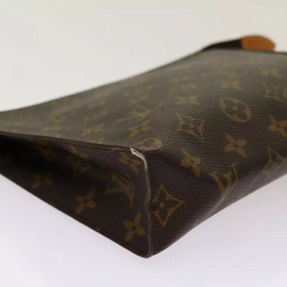 LOUIS VUITTON Monogram Poche Toilette 26 Pouch - Picture 10 of 16